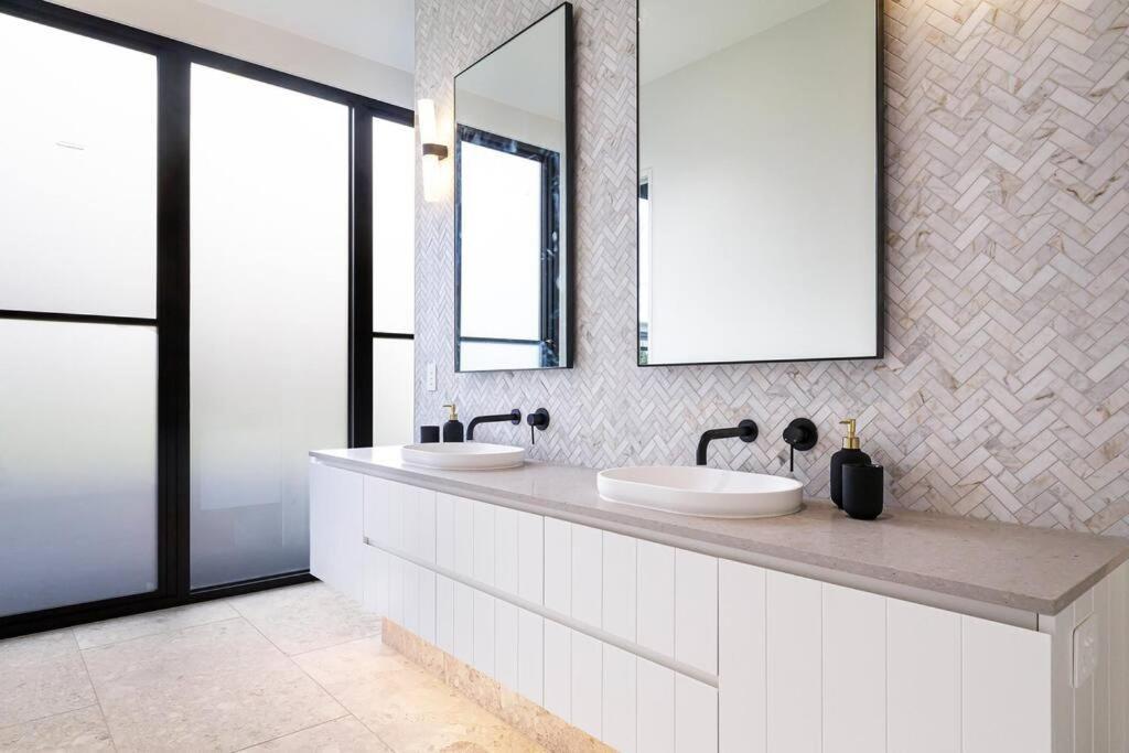 Kirks On Park - Brand New Luxury Home, Great Location Sorrento Luaran gambar